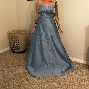 Blue strapless dress
